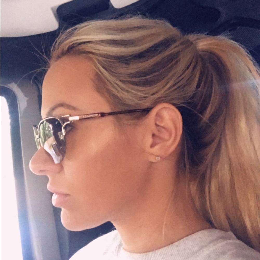 Versace sunglasses 🕶 - Picture 2 of 8